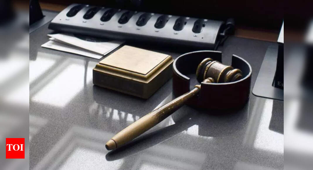 HC declines bail to key accused in Rs 2000-cr cryptocurrency scam – The Times of India